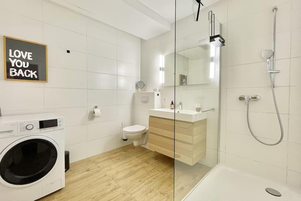Stadt-Oase - Kostenlos Parken, Ruhig, Kliniken, Gop, Bali-Therme, Boxspringbett Bad Oeynhausen Ngoại thất bức ảnh