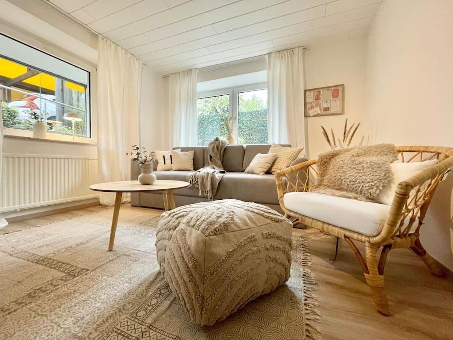 Stadt-Oase - Kostenlos Parken, Ruhig, Kliniken, Gop, Bali-Therme, Boxspringbett Bad Oeynhausen Ngoại thất bức ảnh